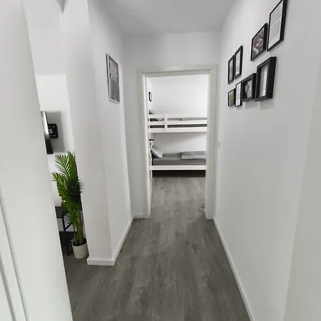 דירה The Guenz Homes 2 *