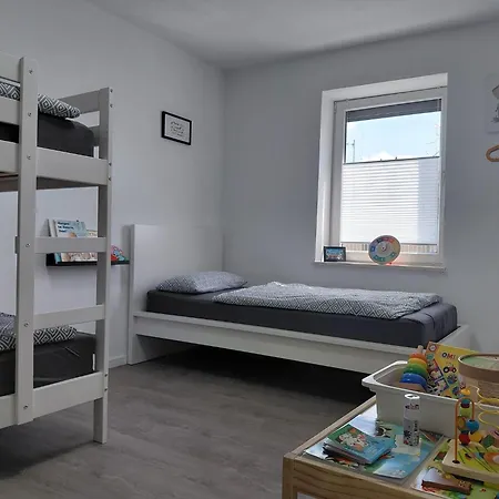 The Guenz Homes 2 Apartament *